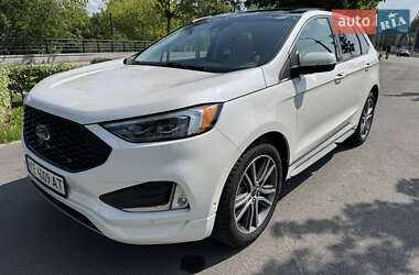 Внедорожник / Кроссовер Ford Edge 2018 в 