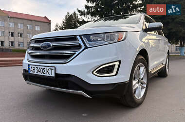 Позашляховик / Кросовер Ford Edge 2018 в 