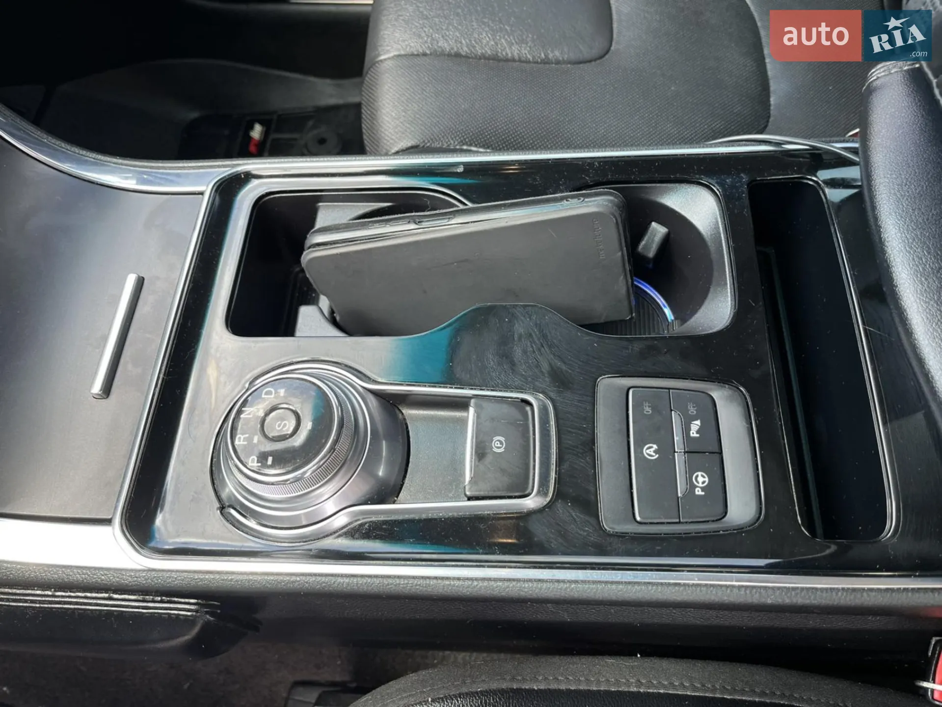 2019 Ford Edge - мініатюра 11