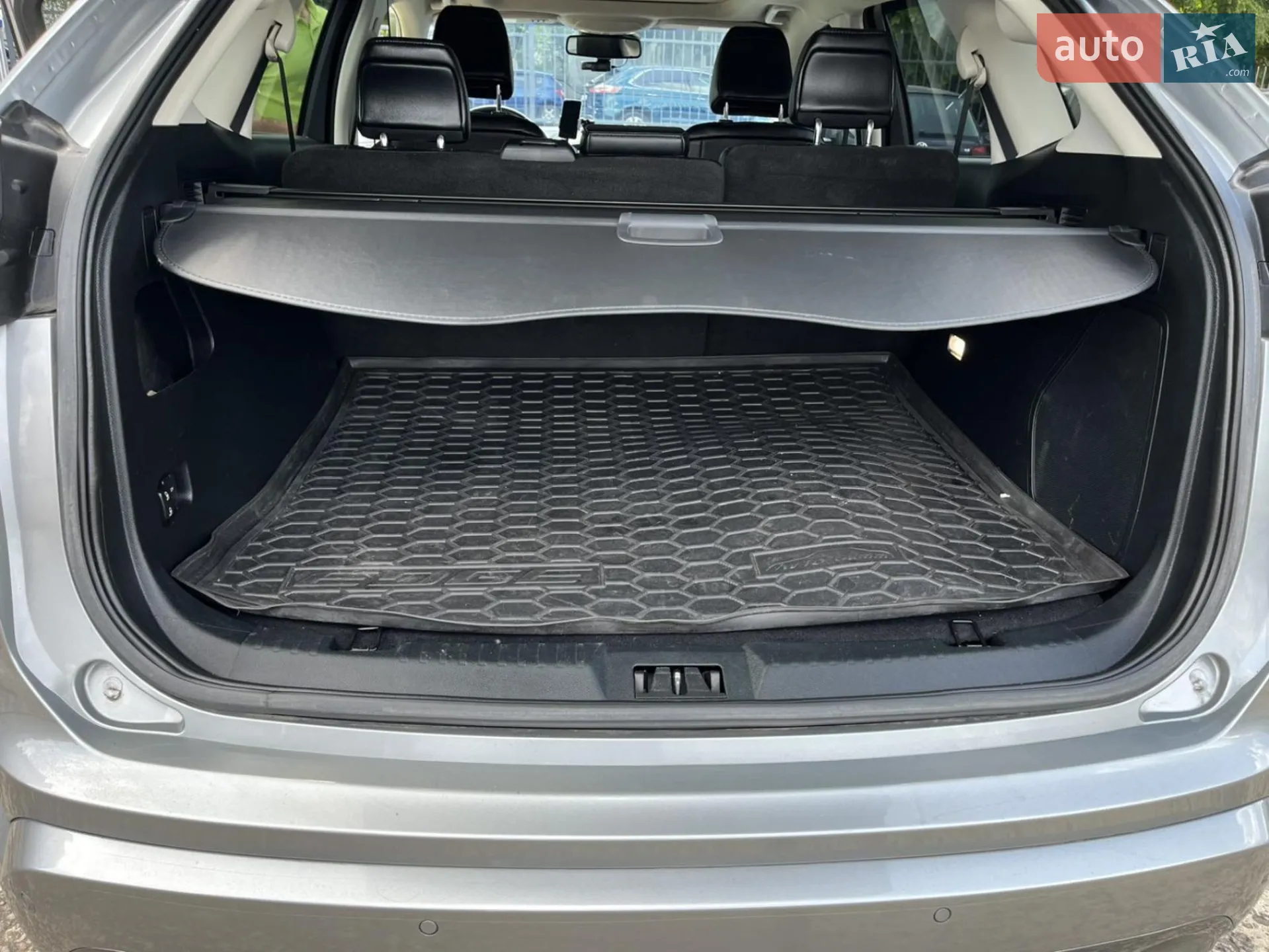 2019 Ford Edge - мініатюра 16