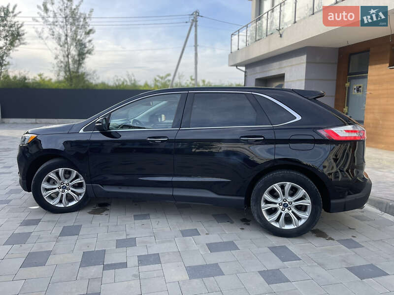 Внедорожник / Кроссовер Ford Edge 2020 в 
