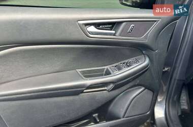 Внедорожник / Кроссовер Ford Edge 2016 в 