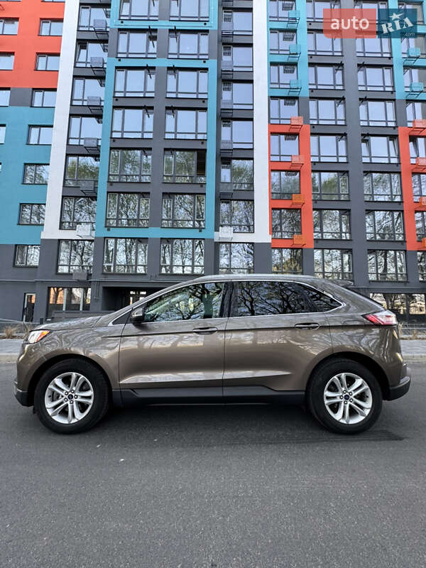 Позашляховик / Кросовер Ford Edge 2019 в Чернігові