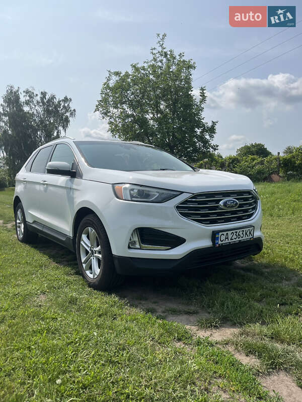 Позашляховик / Кросовер Ford Edge 2019 в Черкасах