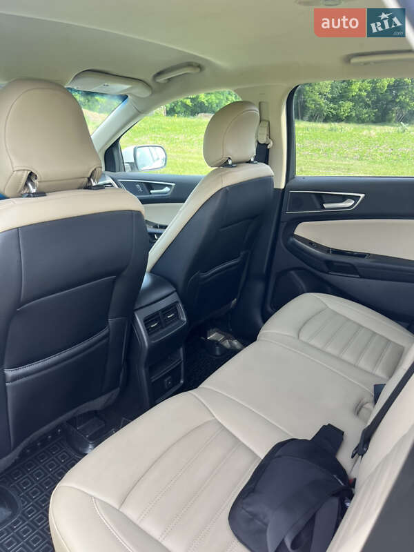 Позашляховик / Кросовер Ford Edge 2019 в Черкасах