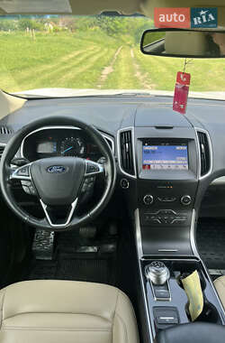 Внедорожник / Кроссовер Ford Edge 2019 в 