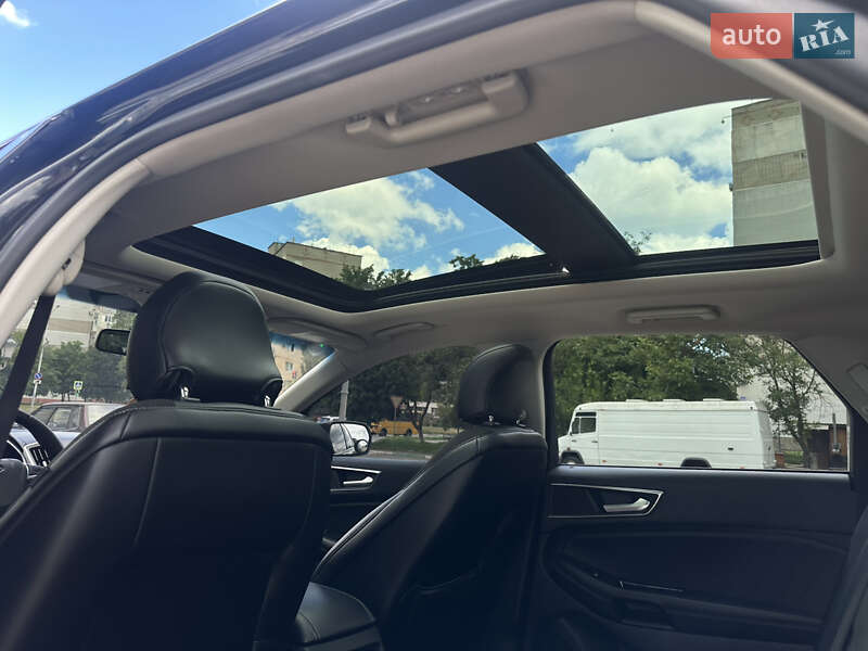 Внедорожник / Кроссовер Ford Edge 2015 в Черноморске