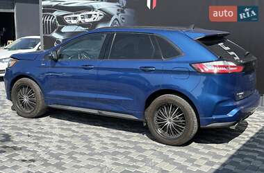 Позашляховик / Кросовер Ford Edge 2020 в 