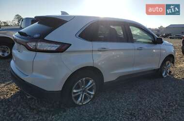 Внедорожник / Кроссовер Ford Edge 2015 в 
