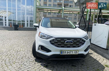 Внедорожник / Кроссовер Ford Edge 2019 в 
