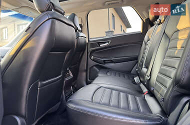 Внедорожник / Кроссовер Ford Edge 2016 в 