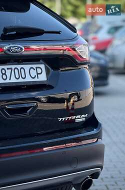 Внедорожник / Кроссовер Ford Edge 2018 в 