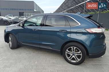 Внедорожник / Кроссовер Ford Edge 2016 в 