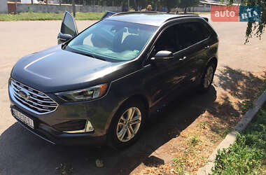 Позашляховик / Кросовер Ford Edge 2019 в Солоному