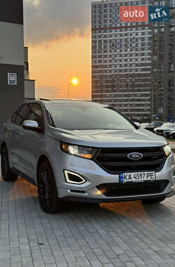 Внедорожник / Кроссовер Ford Edge 2015 в 