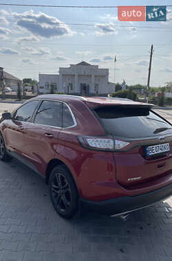 Внедорожник / Кроссовер Ford Edge 2016 в 