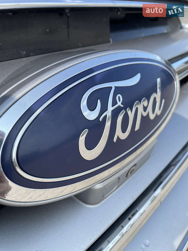 Внедорожник / Кроссовер Ford Edge 2016 в Одессе