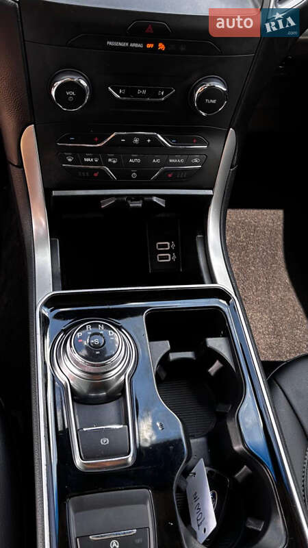 Внедорожник / Кроссовер Ford Edge 2019 в Вышгороде