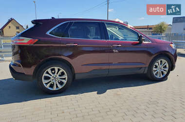 Внедорожник / Кроссовер Ford Edge 2018 в 