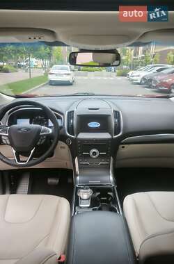 Внедорожник / Кроссовер Ford Edge 2019 в 