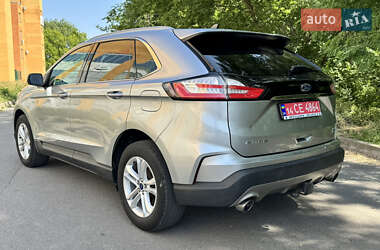 Внедорожник / Кроссовер Ford Edge 2020 в 
