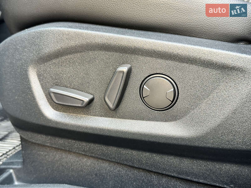 Внедорожник / Кроссовер Ford Edge 2020 в Днепре фото 43 Внедорожник / Кроссовер Ford Edge 2020 в Днепре