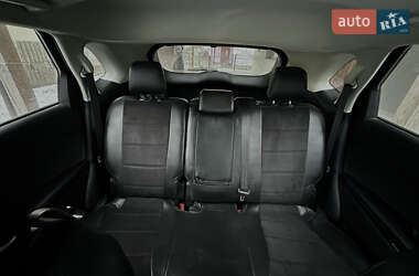 Внедорожник / Кроссовер Ford Edge 2016 в 