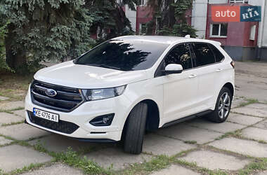 Внедорожник / Кроссовер Ford Edge 2017 в 