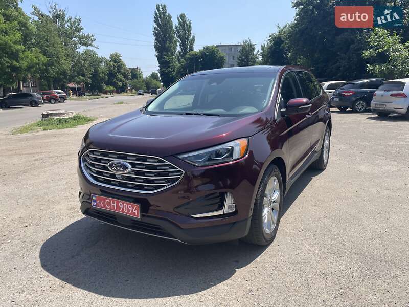 Внедорожник / Кроссовер Ford Edge 2020 в 
