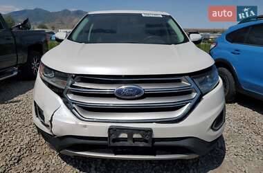 Позашляховик / Кросовер Ford Edge 2016 в 