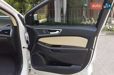 Внедорожник / Кроссовер Ford Edge 2020 в 