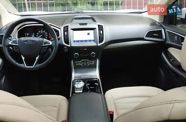 Внедорожник / Кроссовер Ford Edge 2020 в 