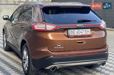 Позашляховик / Кросовер Ford Edge 2016 в 