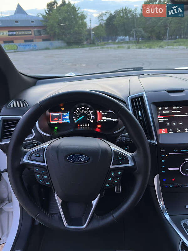 Внедорожник / Кроссовер Ford Edge 2016 в Тернополе