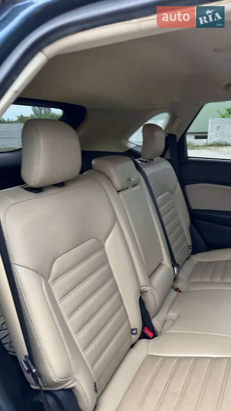 Внедорожник / Кроссовер Ford Edge 2016 в Первомайске фото 8 Внедорожник / Кроссовер Ford Edge 2016 в Первомайске