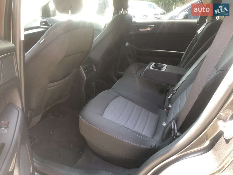 Внедорожник / Кроссовер Ford Edge 2018 в Первомайске