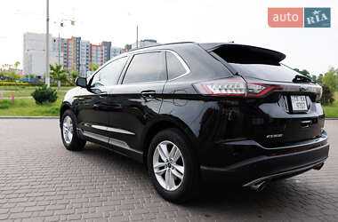 Внедорожник / Кроссовер Ford Edge 2016 в 
