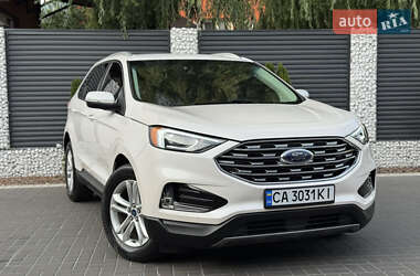 Внедорожник / Кроссовер Ford Edge 2019 в 