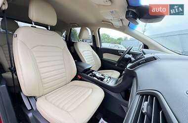 Внедорожник / Кроссовер Ford Edge 2019 в 