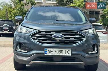 Внедорожник / Кроссовер Ford Edge 2019 в 