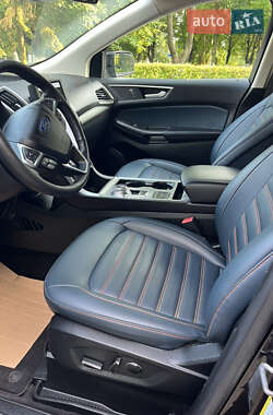 Внедорожник / Кроссовер Ford Edge 2022 в 