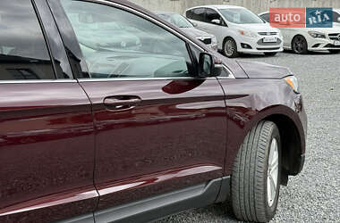 Внедорожник / Кроссовер Ford Edge 2020 в 