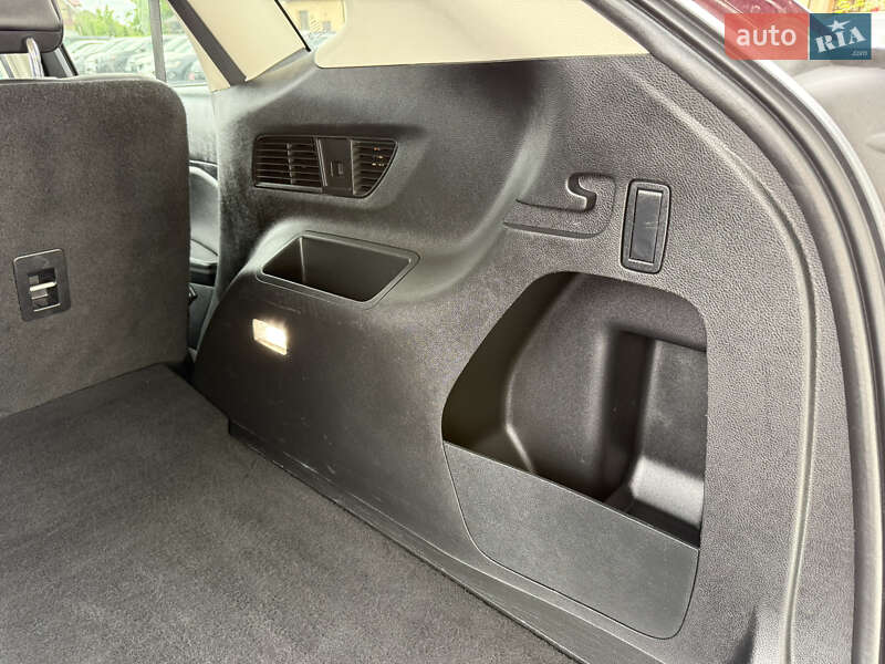 Внедорожник / Кроссовер Ford Edge 2020 в Стрые