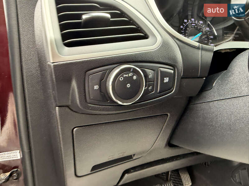 Внедорожник / Кроссовер Ford Edge 2020 в Стрые