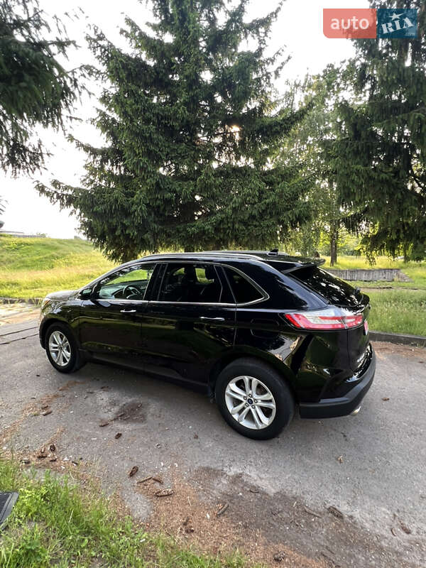 Внедорожник / Кроссовер Ford Edge 2019 в Дубно