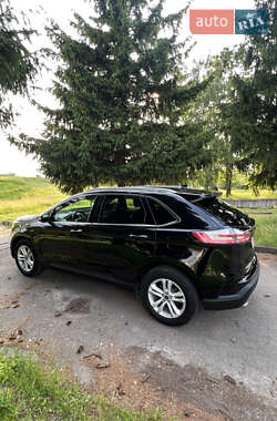 Внедорожник / Кроссовер Ford Edge 2019 в 