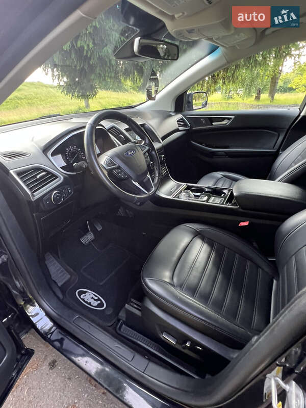 Внедорожник / Кроссовер Ford Edge 2019 в Дубно