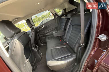 Внедорожник / Кроссовер Ford Edge 2022 в 