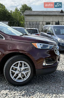 Внедорожник / Кроссовер Ford Edge 2022 в 