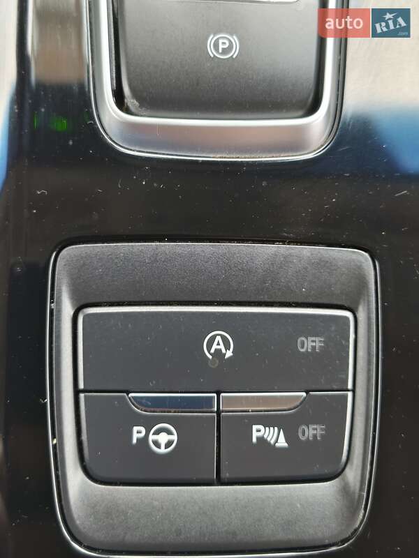 Внедорожник / Кроссовер Ford Edge 2019 в Ивано-Франковске